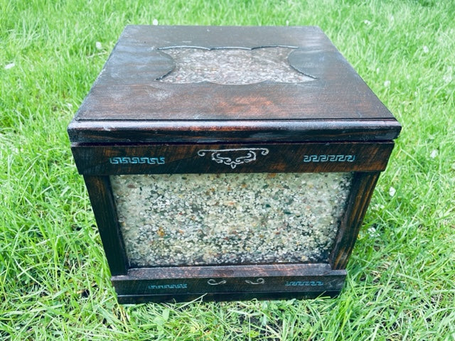 Moss Agate Walled Resin Box