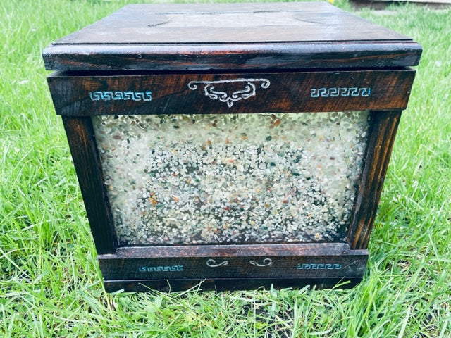 Moss Agate Walled Resin Box