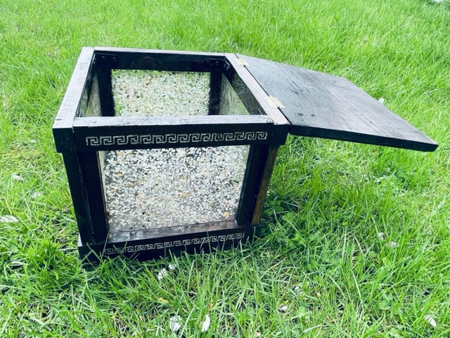Moss Agate Walled Resin Box