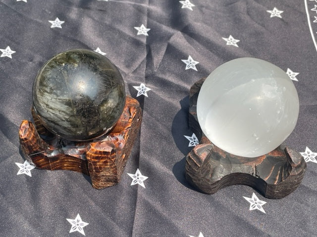 Crystal Ball Holders