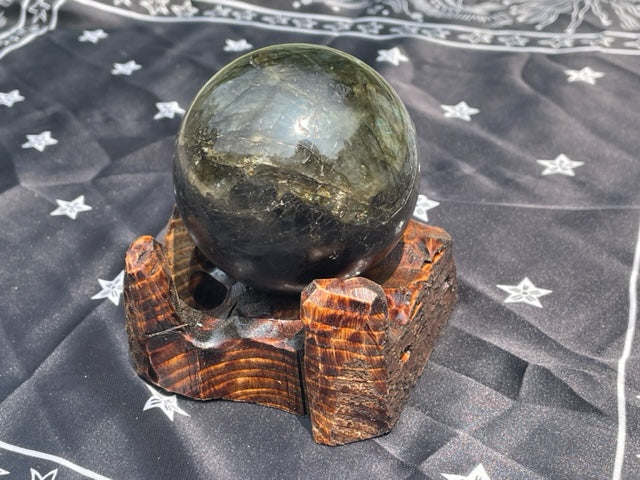 Crystal Ball Holders