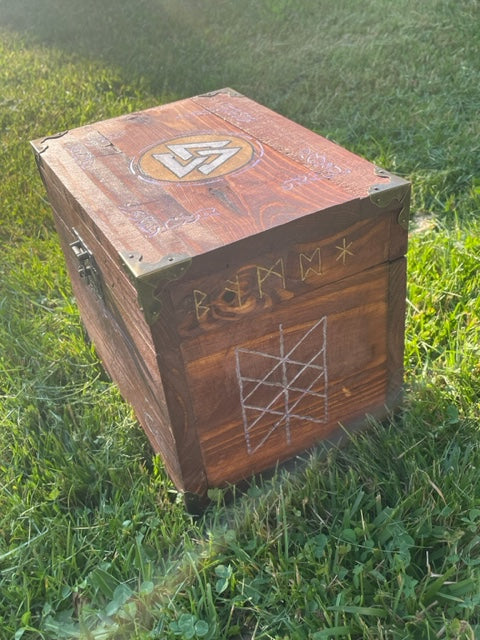 Valknut Box