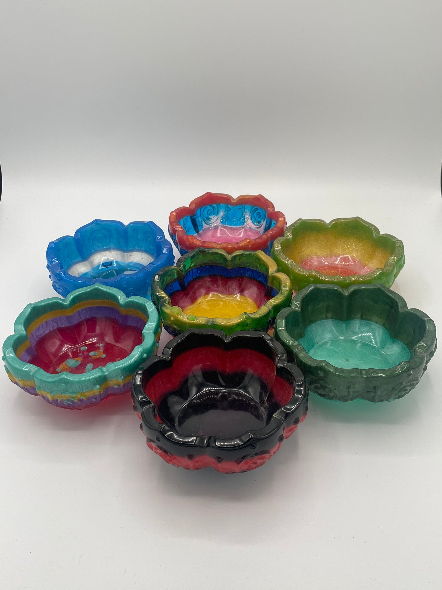 Resin Floral Patterned Bowls