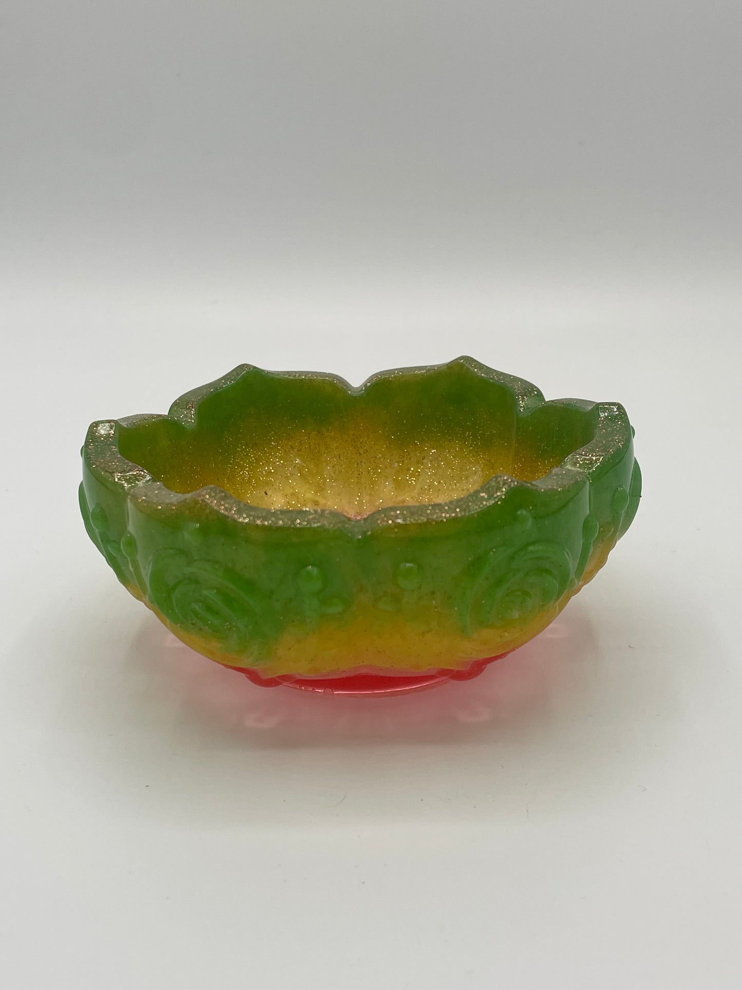 Resin Floral Patterned Bowls