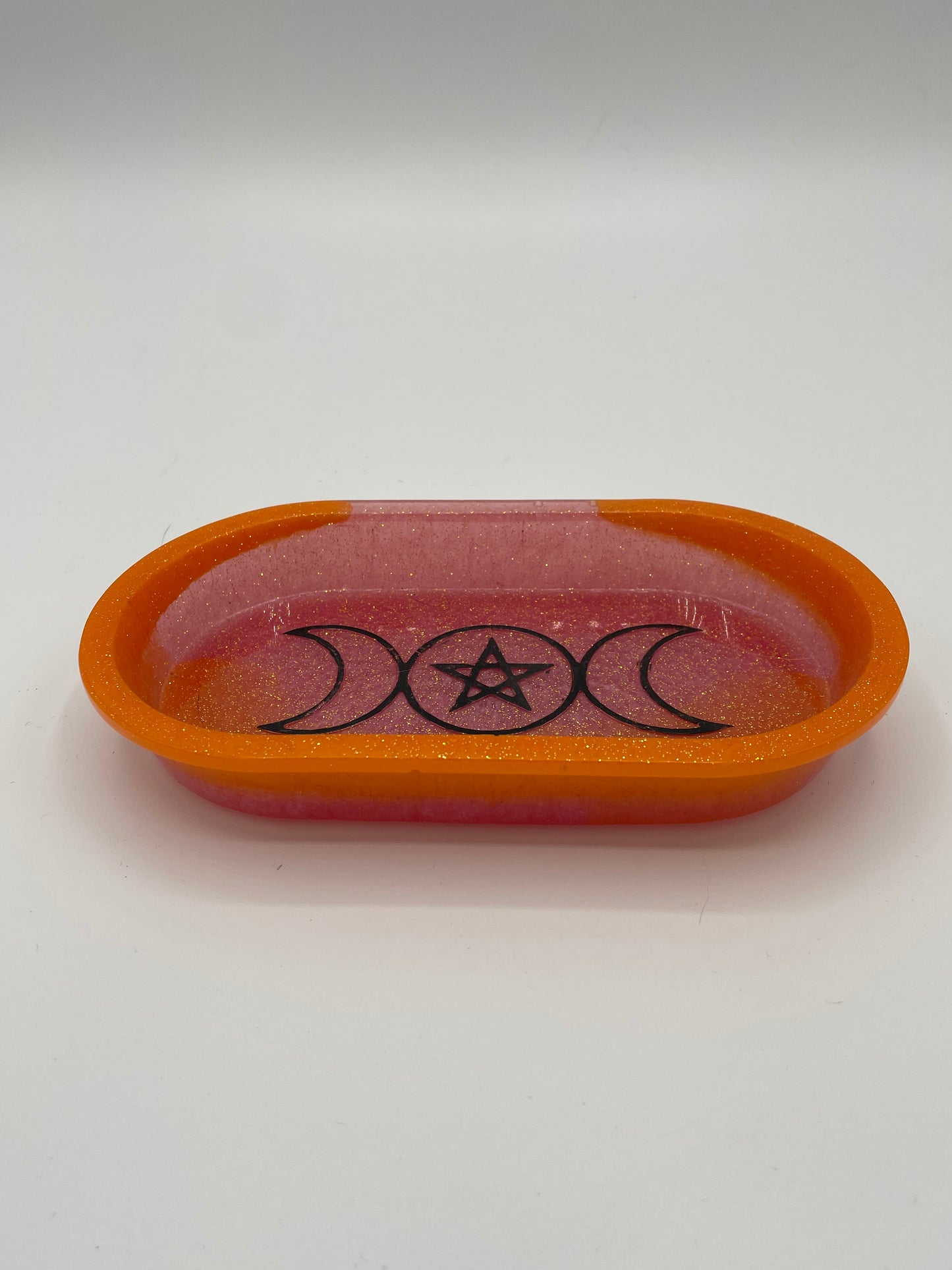 Triple Moon Round Resin Tray