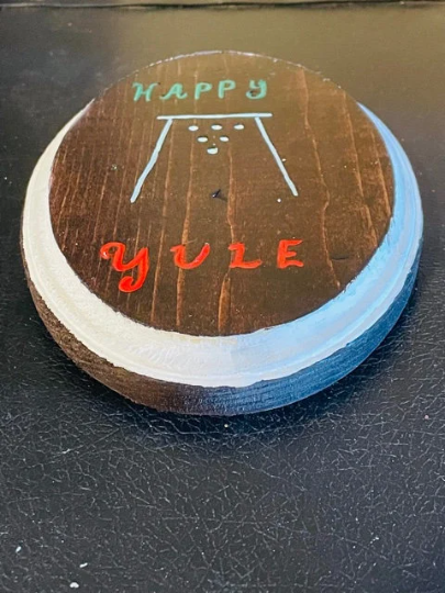 Yule Plaque