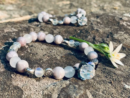 Grey Pearl & Clear Quartz Dragon Claw Beaded Bracelet