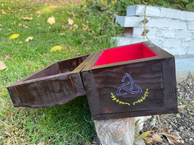 Triskelion Box