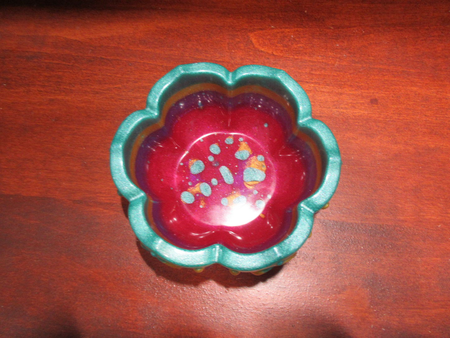 Resin Floral Patterned Bowls