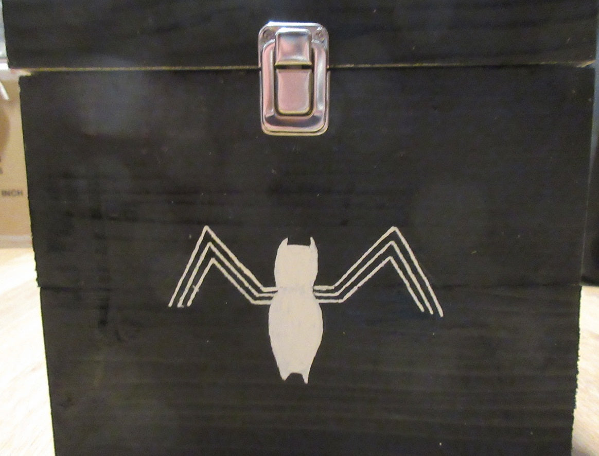 Spiderman Symbiote Chest