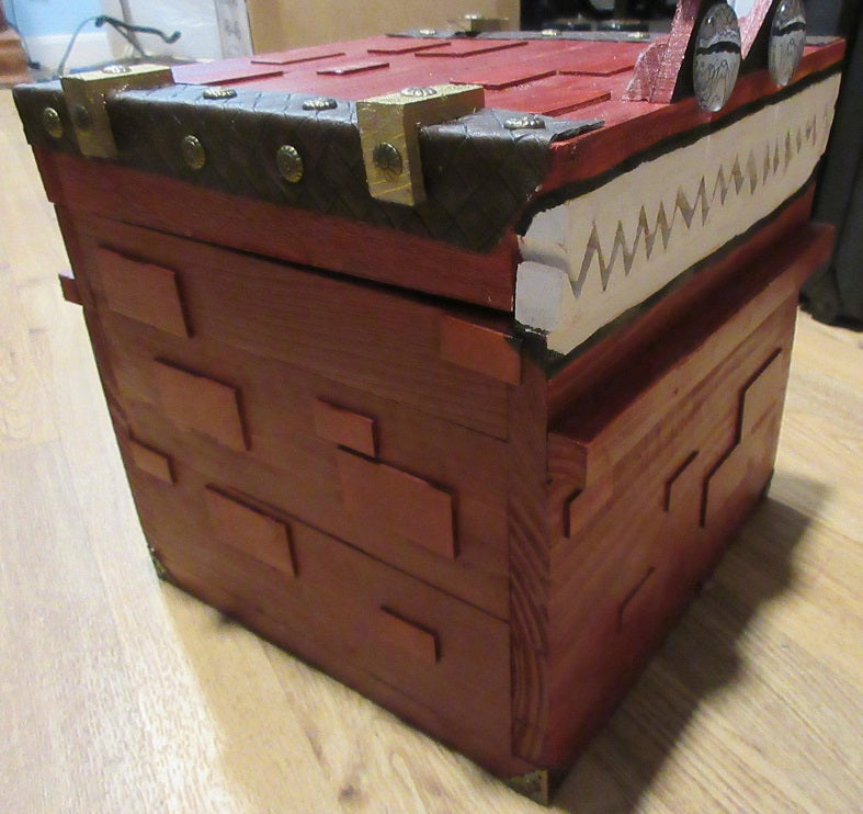 Mimic Chests!