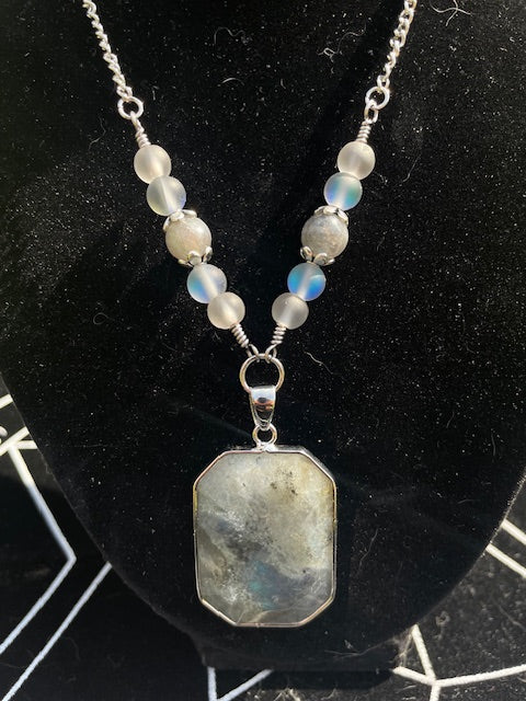 Labradorite Pendant Necklace