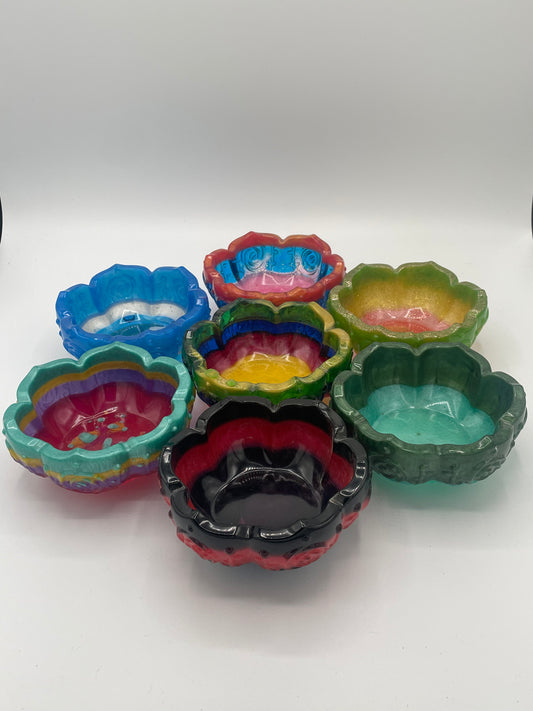 Resin Floral Patterned Bowls