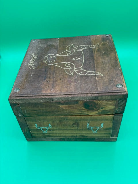 Taurus Zodiac Box