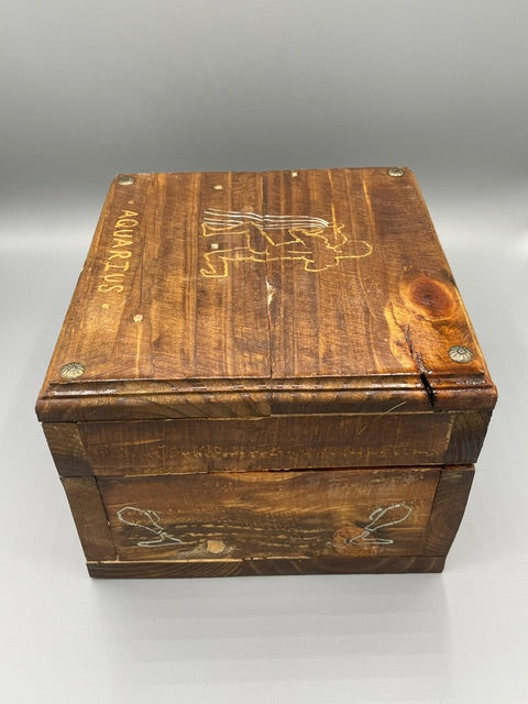 Aquarius Zodiac Box