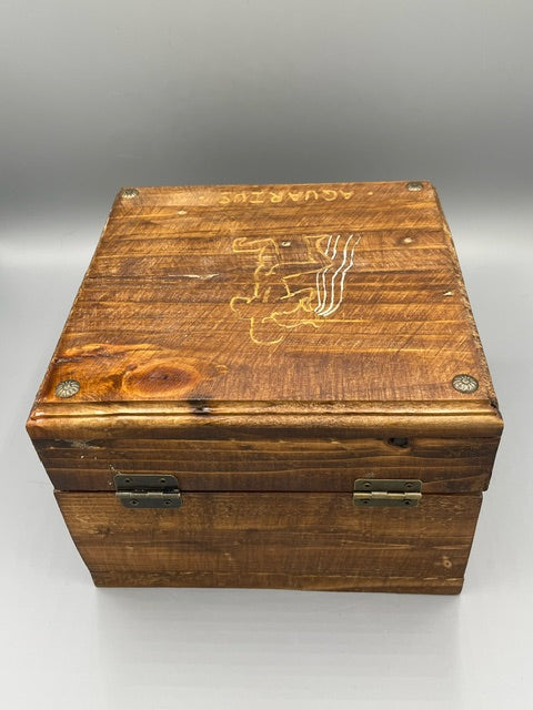 Aquarius Zodiac Box