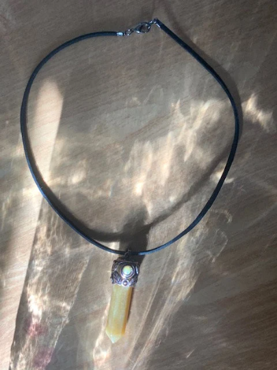 Antique Chakra Crystal Pendant Necklaces