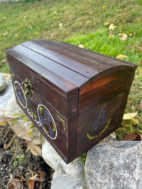 Triskelion Box