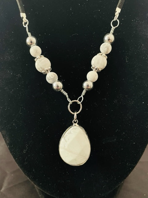 Howlite Pendant Necklace