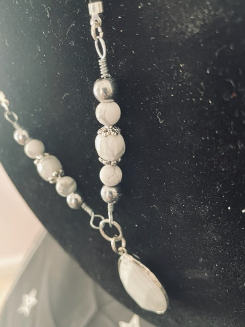 Howlite Pendant Necklace