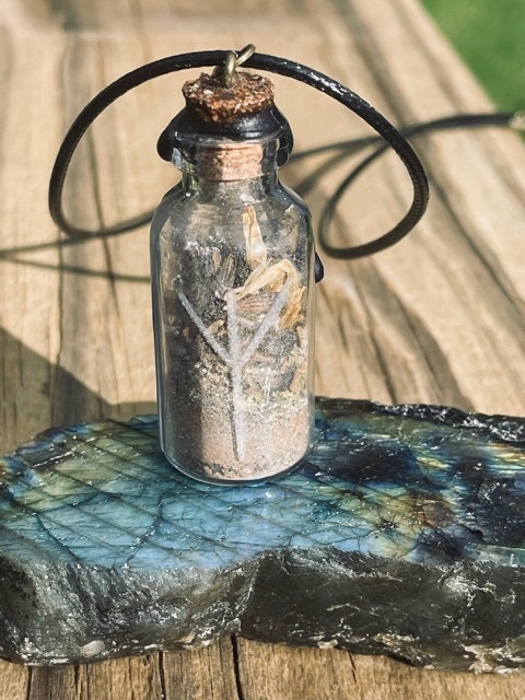 Protection Spell Jar Necklace (Unhexing & Ward off Negativity/Evil)
